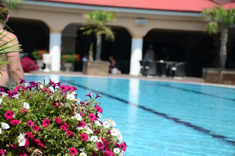 Vox Maris Grand Resort (Adults Only) คอสติเนช ภายนอก รูปภาพ